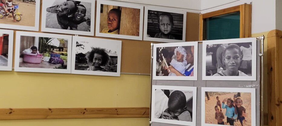 wystawa zdjęć z dzieci z Madagaskaru